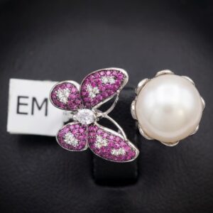 Fuchsia Flutter Pearl Open Ring