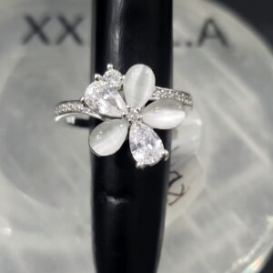 Pearl Petal Blossom Ring