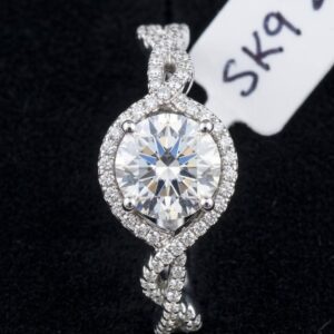 Solitaire Diamond Halo Ring