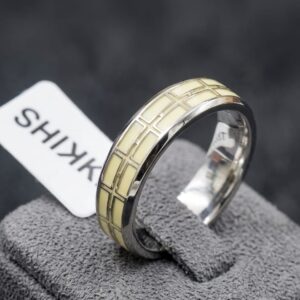 Cream Enamel Band Ring