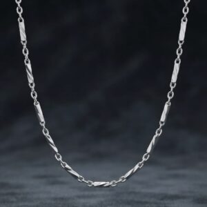 Diamond-Cut Bar Link Chain